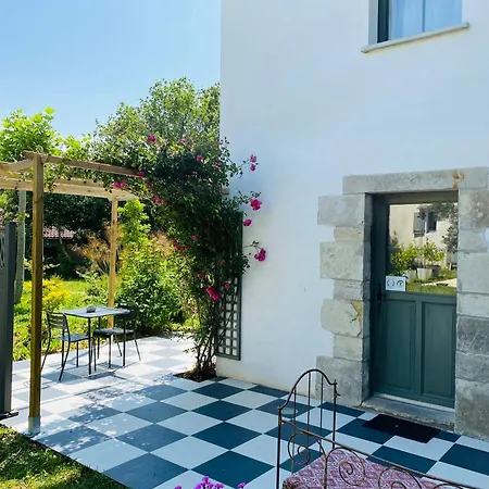 La Bastide De Entre Ocean Et Montagnes Apartmán Guiche