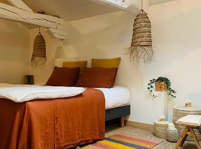 La Bastide De Entre Ocean Et Montagnes Apartment *