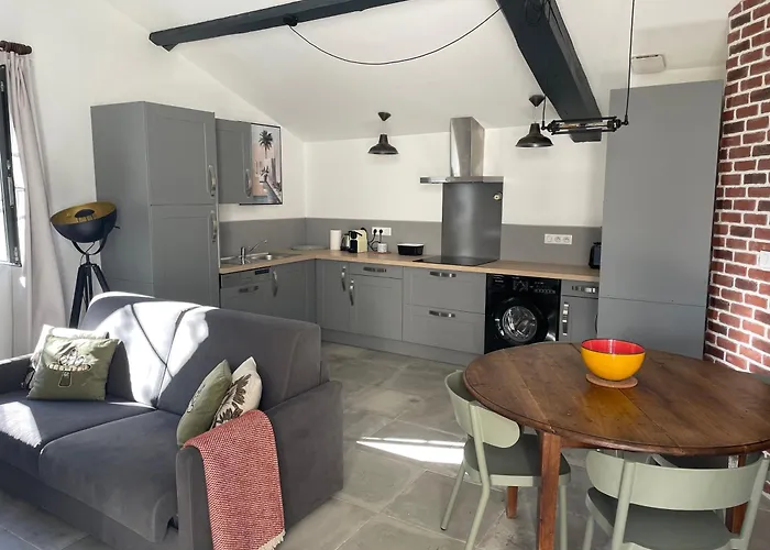 La Bastide De Entre Ocean Et Montagnes Guiche